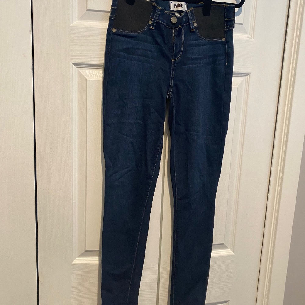 Paige maternity skinny jeans size 26